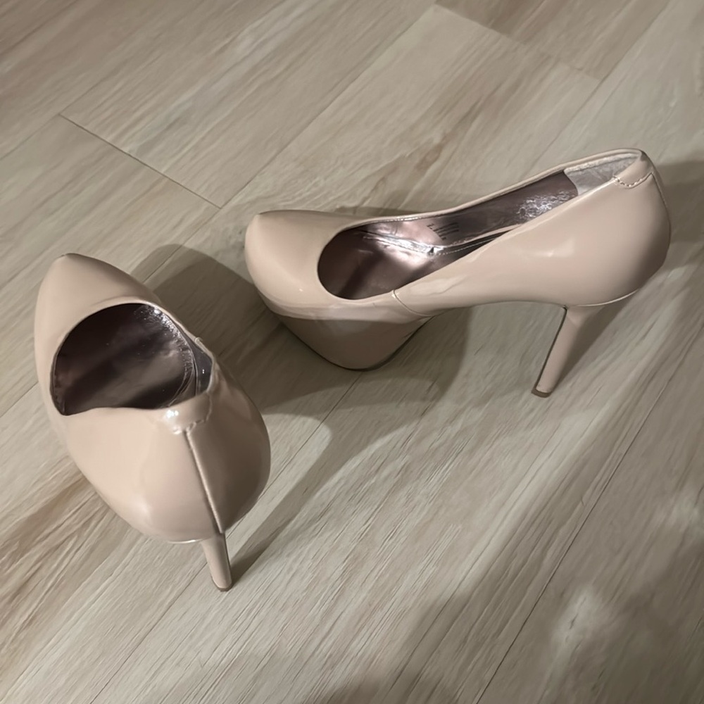Steve Madden Pumps